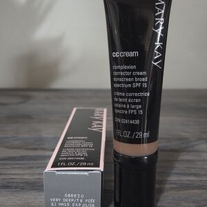 Mary Kay CC Cream - Deep Shade